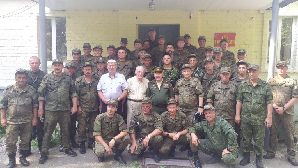 Встреча с воинами-артиллеристами Майкопского гарнизона